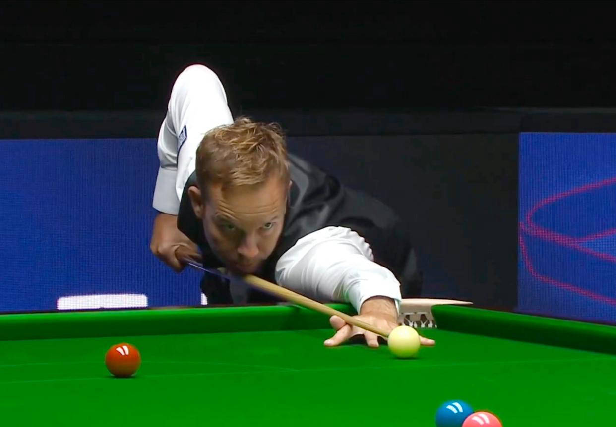 被迫多触球 被迫多触球